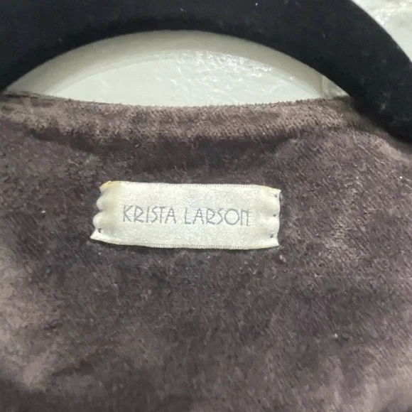 Krista Larson Velvet Jacket - Picture 2 of 5